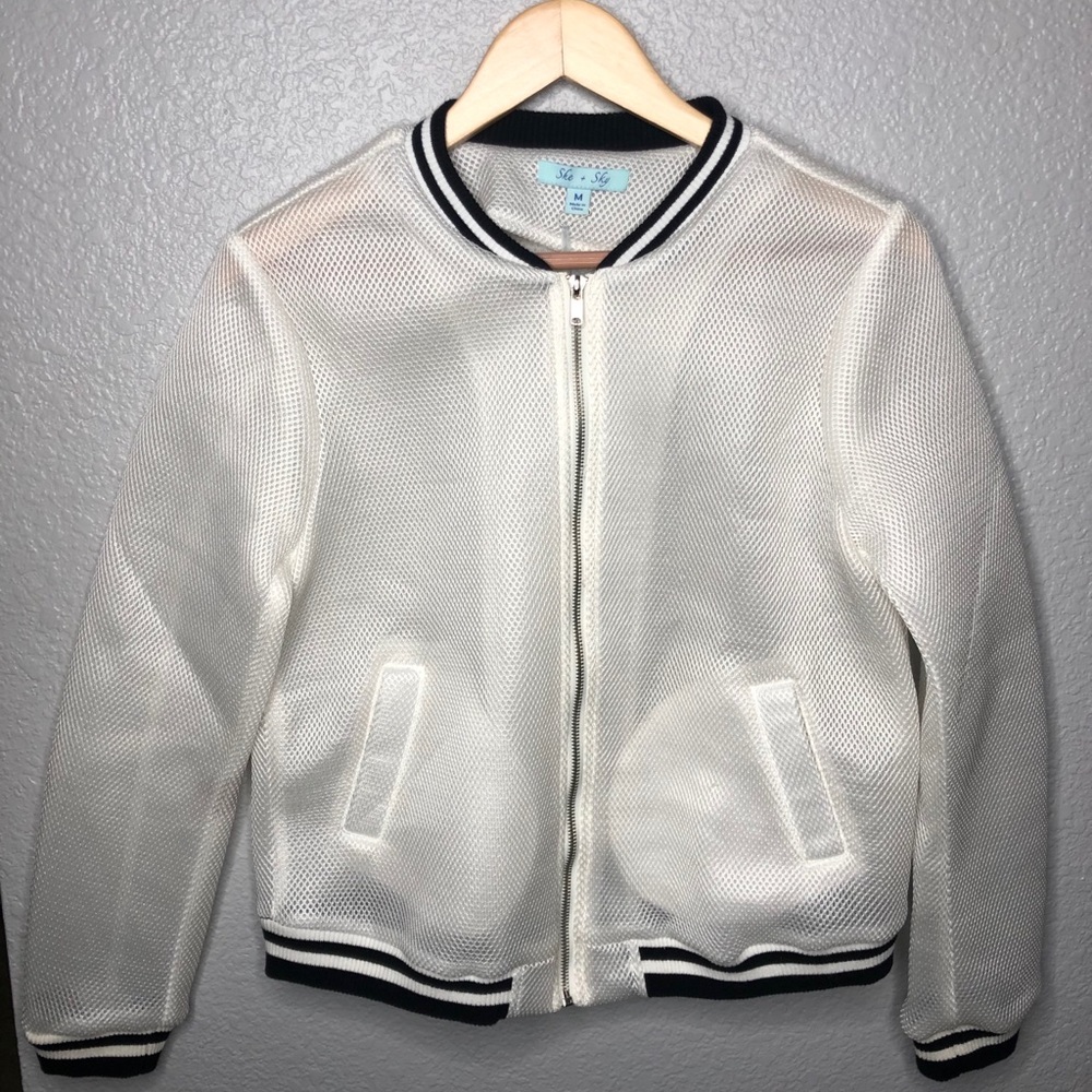🤍White Mesh Bomber Jacket🤍